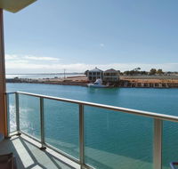 Wallaroo Marina Executive Apartments - Accommodation Batemans Bay