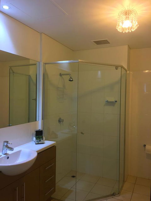 Wallaroo Marina Luxury Apartment - Accommodation Batemans Bay 11