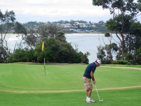 Mollymook Beach Waterfront - Accommodation Batemans Bay 18