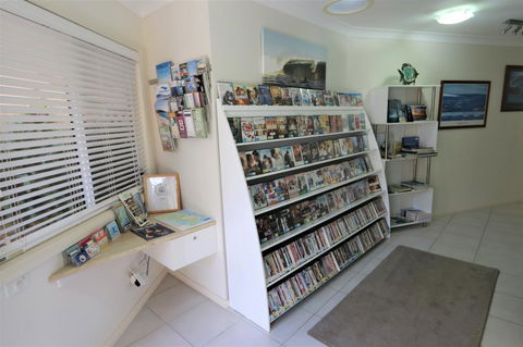 Mollymook Beach Waterfront - Accommodation Batemans Bay 15