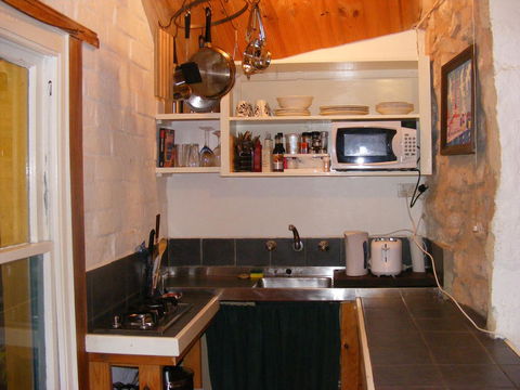 Trevalia Accommodation - Accommodation Batemans Bay 16