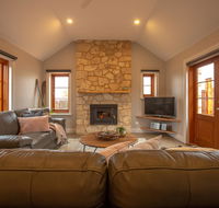 Lucy's Cottage - Accommodation Batemans Bay