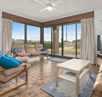 Sun  Surf Aldinga Beach Apartment - Accommodation Batemans Bay