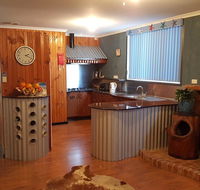Inna Nutshell - Accommodation Batemans Bay