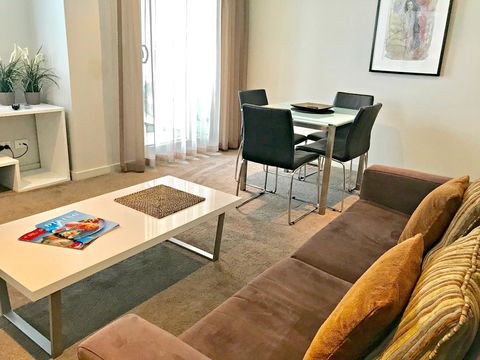 Adelaide DressCircle Apartments - North Terrace - Accommodation Batemans Bay 19