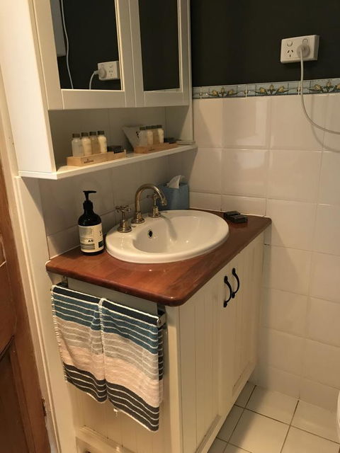 Kit Kat Cottage - Heritage Accommodation Burra - Accommodation Batemans Bay 28