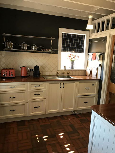 Kit Kat Cottage - Heritage Accommodation Burra - Accommodation Batemans Bay 33