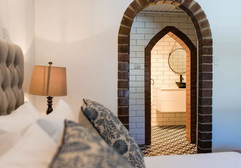 The Manor Basket Range - Accommodation Batemans Bay 3
