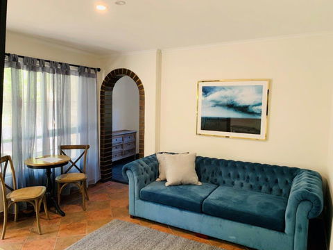 The Manor Basket Range - Accommodation Batemans Bay 12
