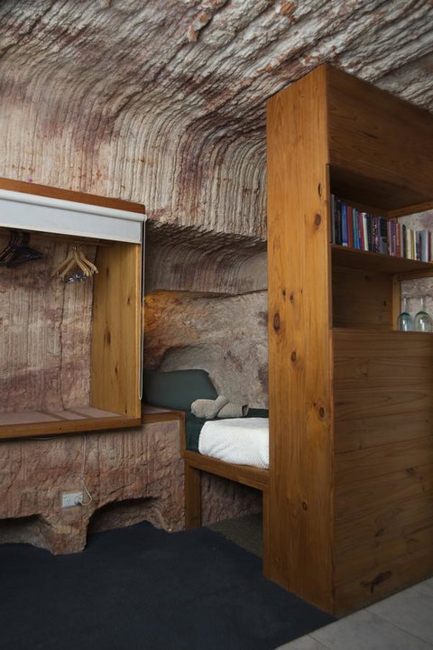 Ali\'s Underground Studio - Accommodation Batemans Bay 7