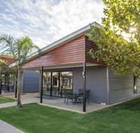 Paringa Resort - Accommodation Batemans Bay