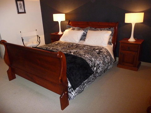 Country Bakehouse Accommodation - Accommodation Batemans Bay 11