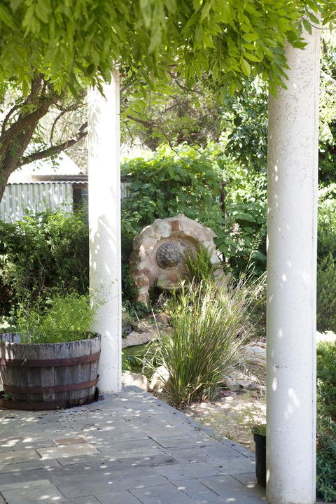 The Fruiterer's - Accommodation Batemans Bay 8