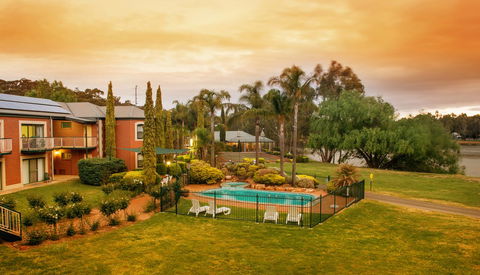 Clare Country Club - Accommodation Batemans Bay 0