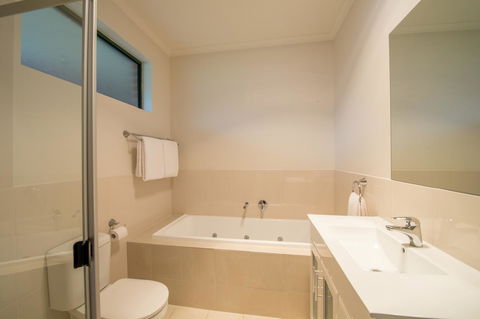 Clare Country Club - Accommodation Batemans Bay 16