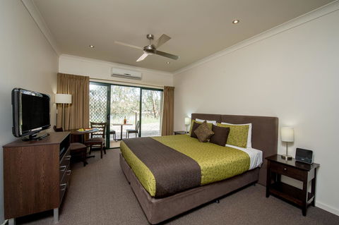 Clare Country Club - Accommodation Batemans Bay 4