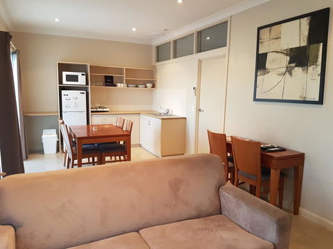 Vine Inn Barossa - Accommodation Batemans Bay 1