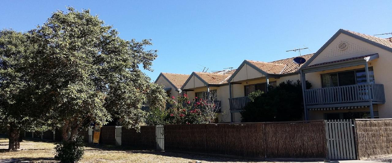 Outer Harbor SA Accommodation Batemans Bay