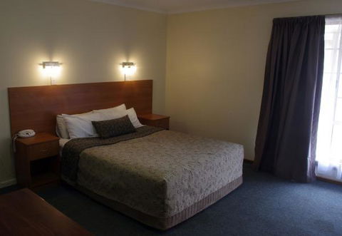 Clare Central - Accommodation Batemans Bay 33