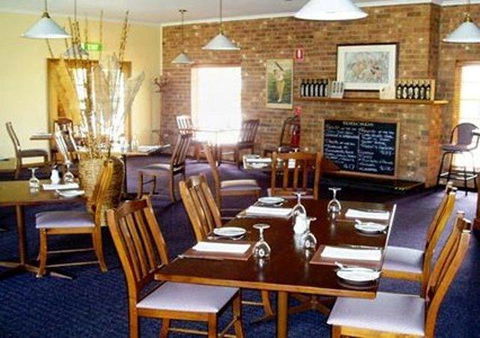 Clare Central - Accommodation Batemans Bay 43