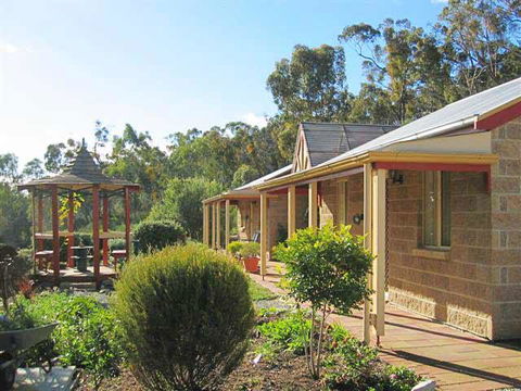 Riesling Trail & Clare Valley Cottages - Accommodation Batemans Bay 0