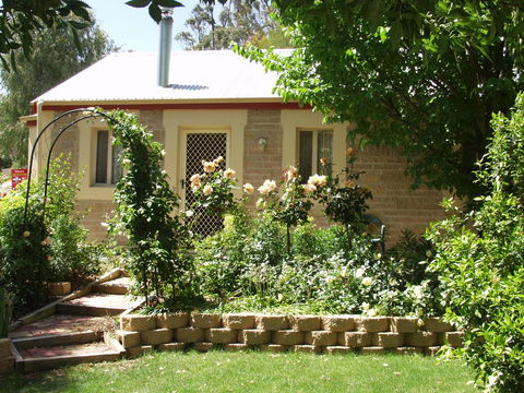 Riesling Trail & Clare Valley Cottages - Accommodation Batemans Bay 3