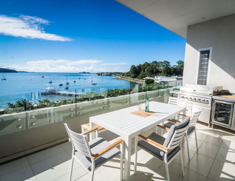 Penthouse On The Promenade - Accommodation Batemans Bay 3