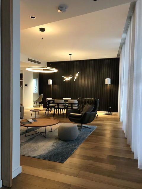Penthouse On The Promenade - Accommodation Batemans Bay 5