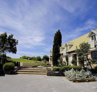 Caledonian Inn - Accommodation Batemans Bay