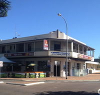 Pier Hotel - Accommodation Batemans Bay