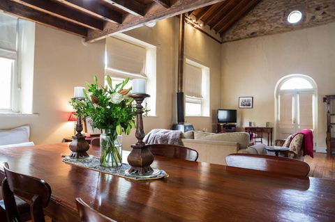 Clare Valley Heritage Retreat - Accommodation Batemans Bay 7