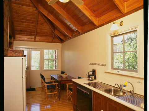 Clare Valley Heritage Retreat - Accommodation Batemans Bay 13