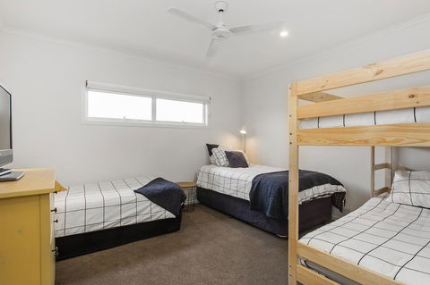 Sea View At Silver Sands - C21 SouthCoast Holidays - Accommodation Batemans Bay 9