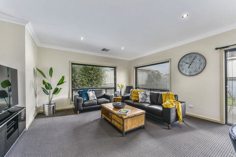 Accommodation On Lansell 2 - Accommodation Batemans Bay 8