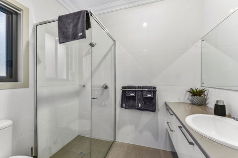 Accommodation On Lansell 2 - Accommodation Batemans Bay 5