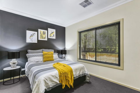 Accommodation On Lansell 2 - Accommodation Batemans Bay 12