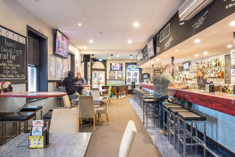 Nightcap At Federal Hotel Mt Gambier - Accommodation Batemans Bay 7