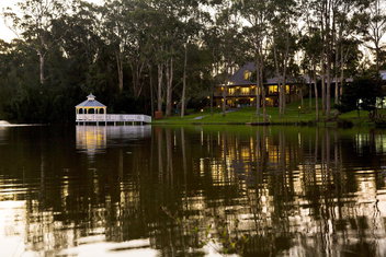 Lincoln Downs Resort Batemans Bay with Accommodation Batemans Bay