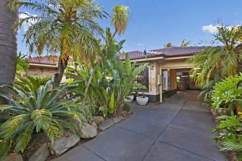 The Palms - Accommodation Batemans Bay 7