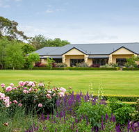 The Barn Accommodation - Accommodation Batemans Bay