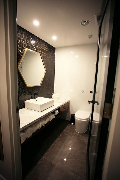 Ellen Hotel - Accommodation Batemans Bay 18