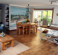 A2Port Willy - Accommodation Batemans Bay