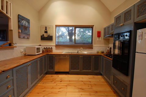 A Secret Treasure - Accommodation Batemans Bay 1