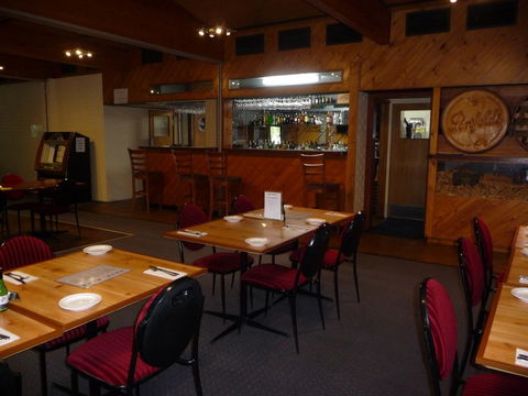 The Wine Vine Hotel - Accommodation Batemans Bay 8