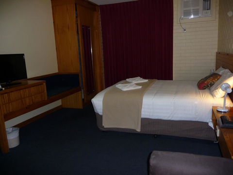 The Wine Vine Hotel - Accommodation Batemans Bay 4