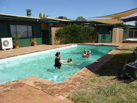 The Wine Vine Hotel - Accommodation Batemans Bay 11