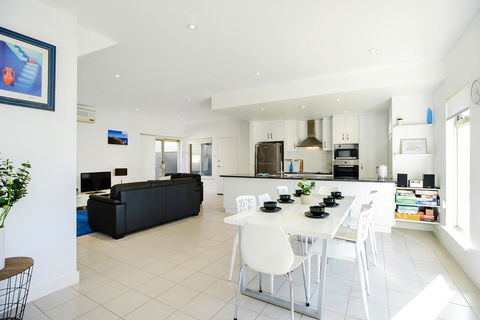 Blue Zone - Aldinga Beach - Accommodation Batemans Bay 1