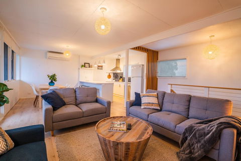 Aldinga Beach Break - C21 SouthCoast Holidays - Accommodation Batemans Bay 0