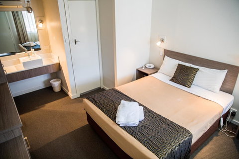 Lilac City Motor Inn & Steakhouse - Accommodation Batemans Bay 29