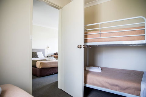 Lilac City Motor Inn & Steakhouse - Accommodation Batemans Bay 20
